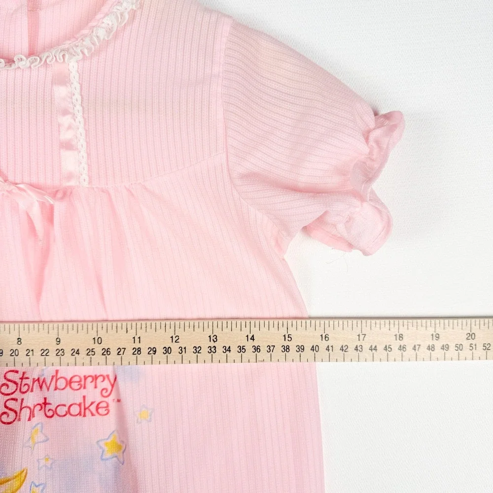 Strawberry Shortcake vintage strawberry